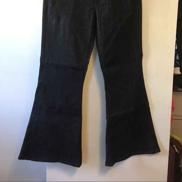 7 for All Mankind Bellbottom Jeans - Picture 8 of 8
